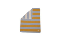 Lade das Bild in den Galerie-Viewer, Kinder Kuscheldecke Affe Decke in Puppe Geschenkidee