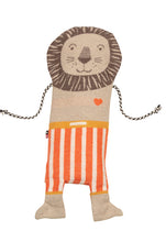 Lade das Bild in den Galerie-Viewer, Kinder Kuscheldecke Loewe Decke in Puppe Geschenkidee

